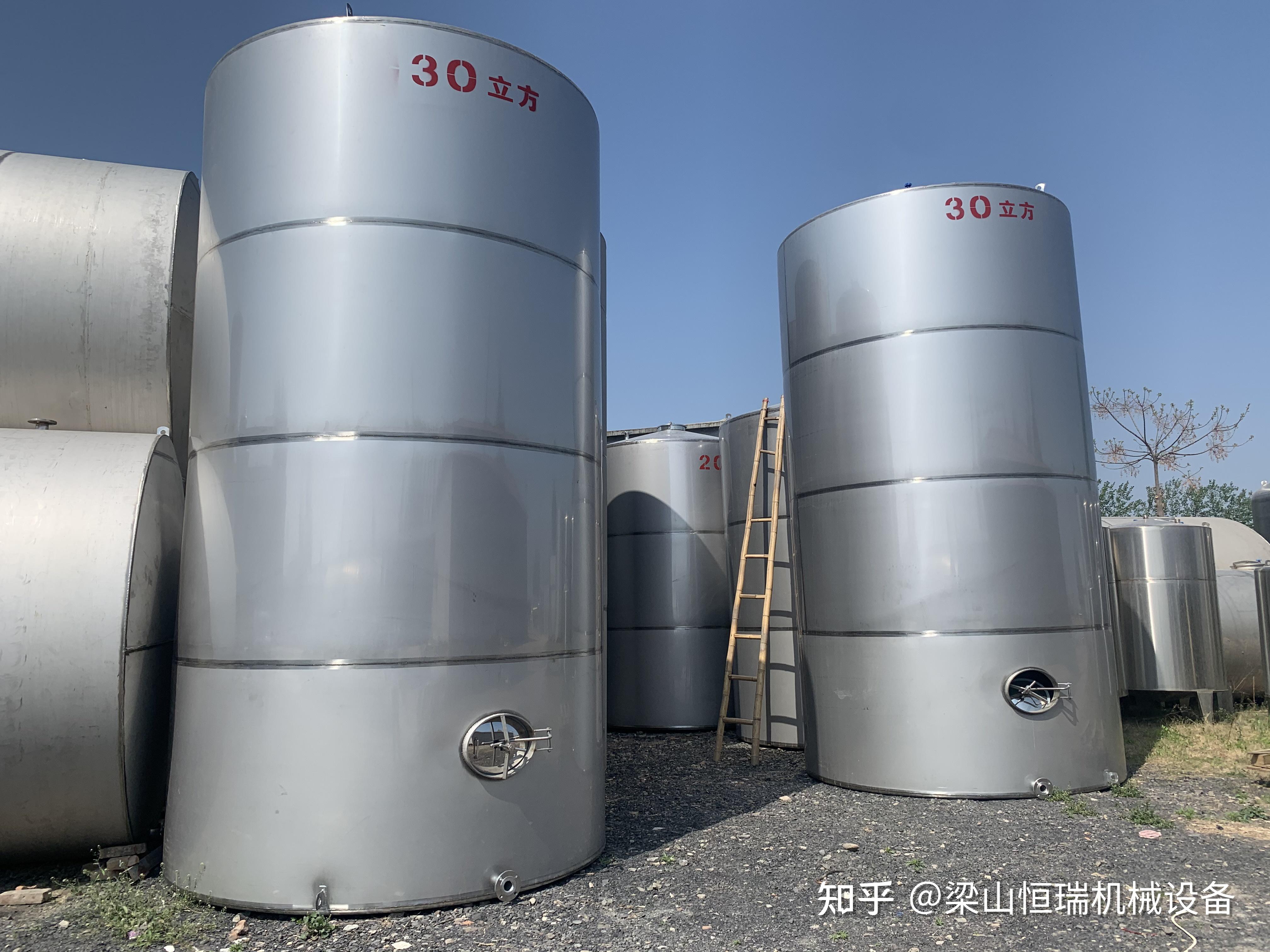 出售二手立式储存罐