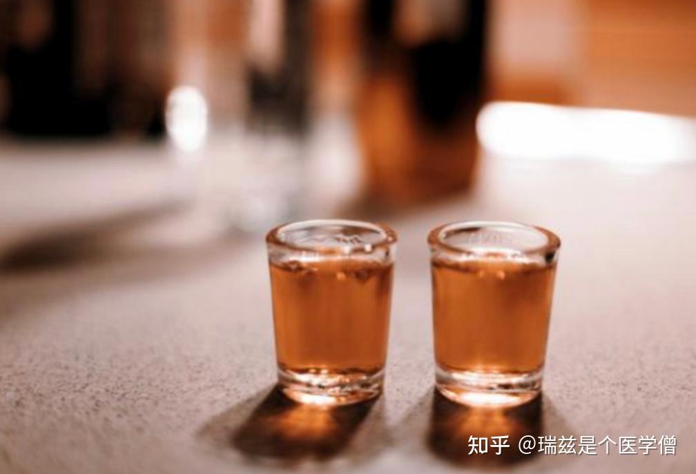 有人酒后亢奋,有人酒后昏睡,酒精到底是兴奋神经还是抑制神经? - 知乎