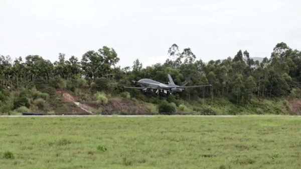 技术 航空 翼龙 10 大型无人机 探空系统联手 中国首次高空大型无人机台风综合观测试验成功 知乎