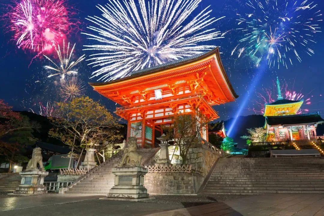 世界各国迎接新年的方式!传统习俗大揭秘~ - 知乎
