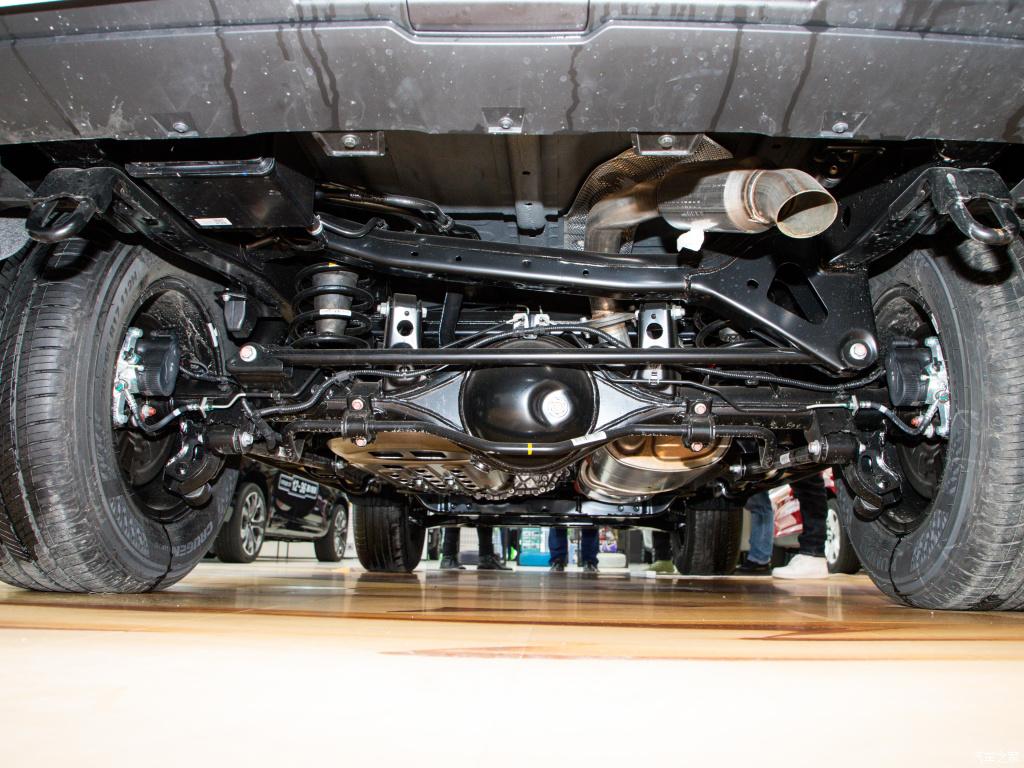 动力方面,坦克300搭载2.0t发动机,最大功率167kw,最大扭矩387n.