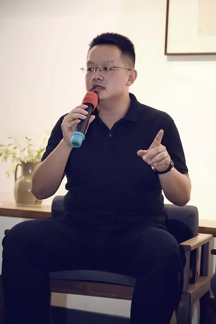 南薰沈墨大生王纪民王春龙王选文学者探讨了《北海十