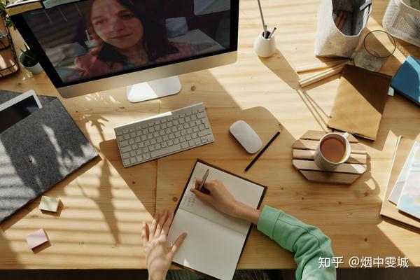 赋能内容创造者：揭秘 AI 驱动的 AIGC 制作工具及其潜力 (赋能的内容)