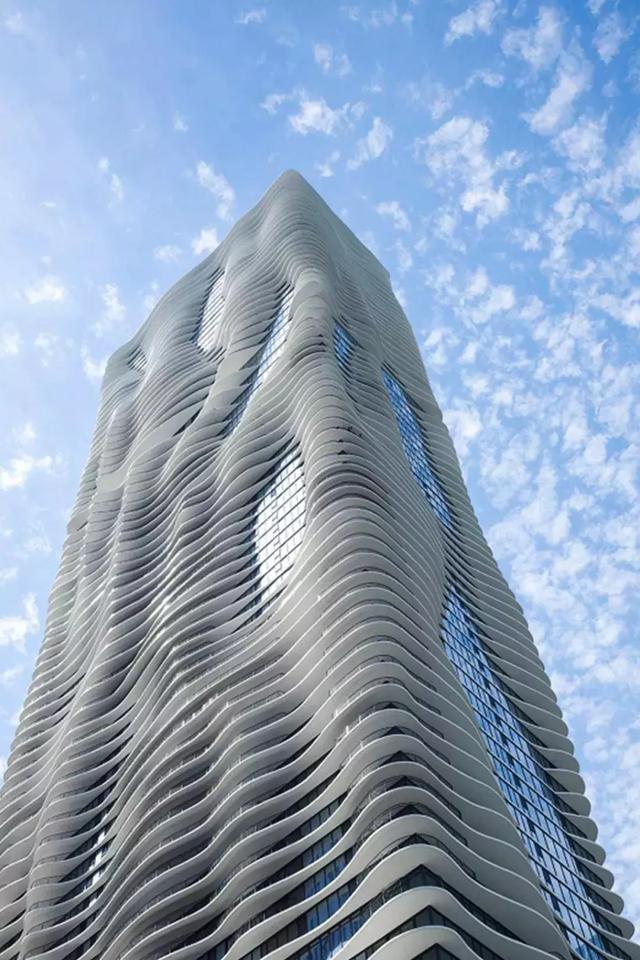家住女性建筑师设计的最高建筑是怎样的体验i芝加哥水形塔
