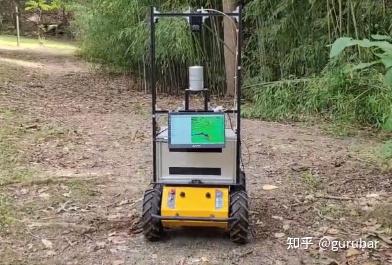 Robot driving on the arboretum trail