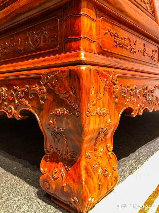 广东中山状元坊红木海南黄花梨双月洞门罩式架子床