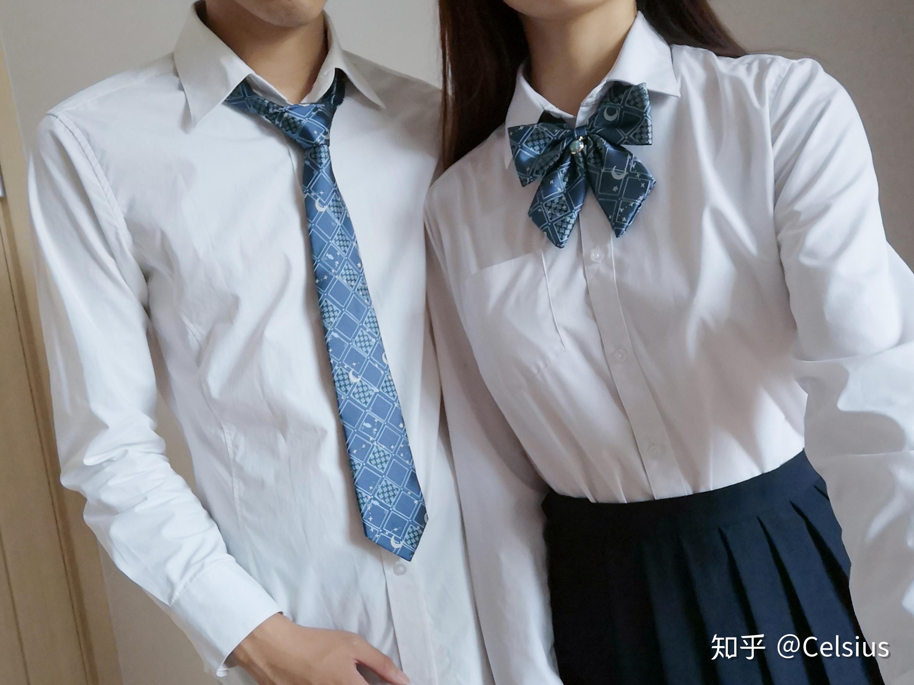 女生出门穿jk男生应该搭什么