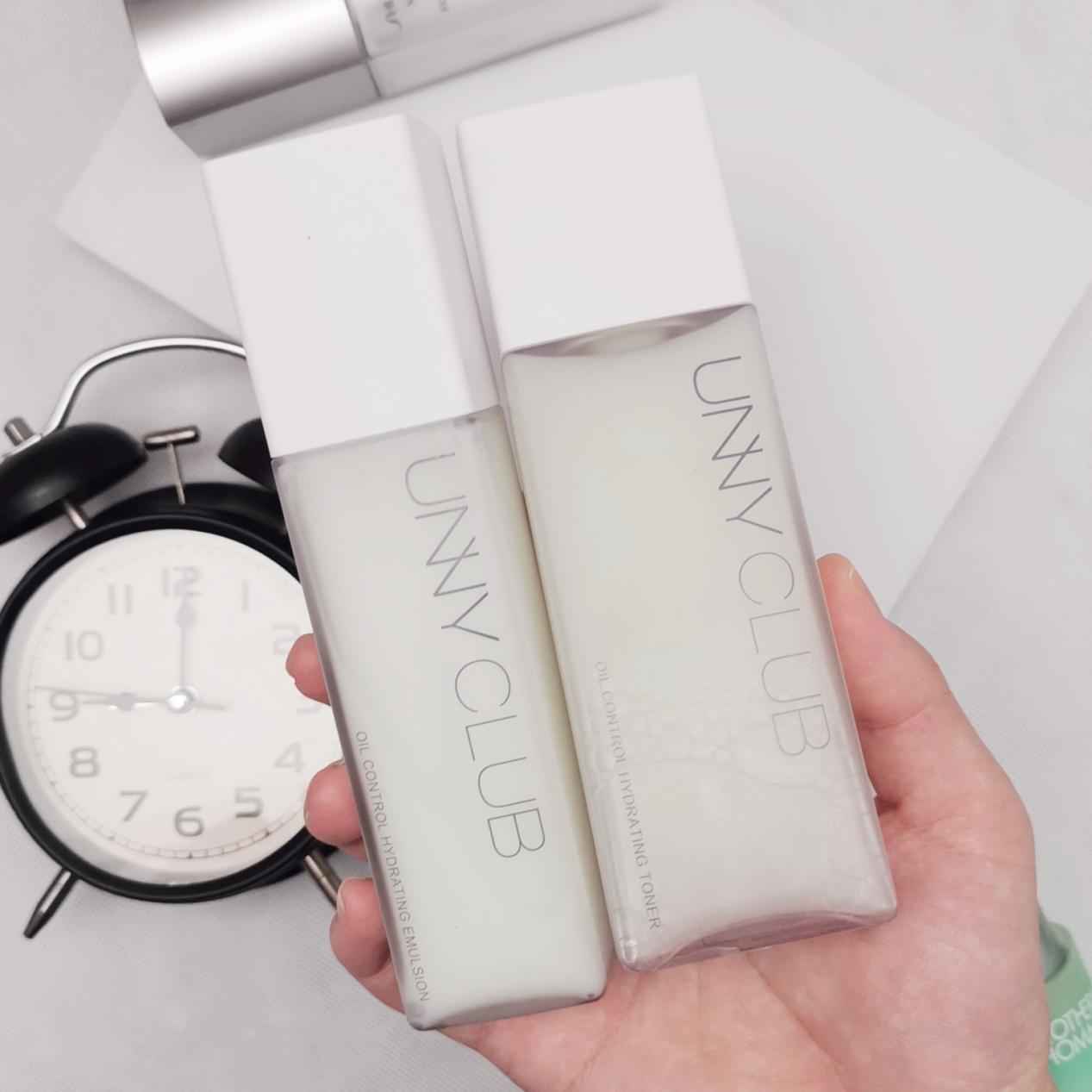 冬天常备:unny控油水乳