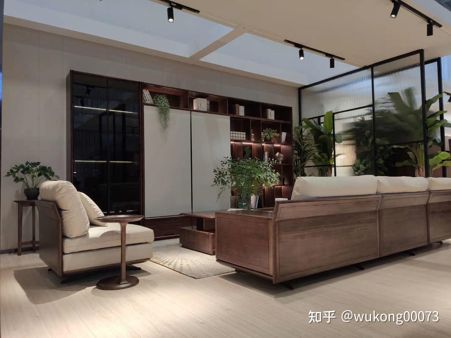 康居吾悦现代极简实木家具