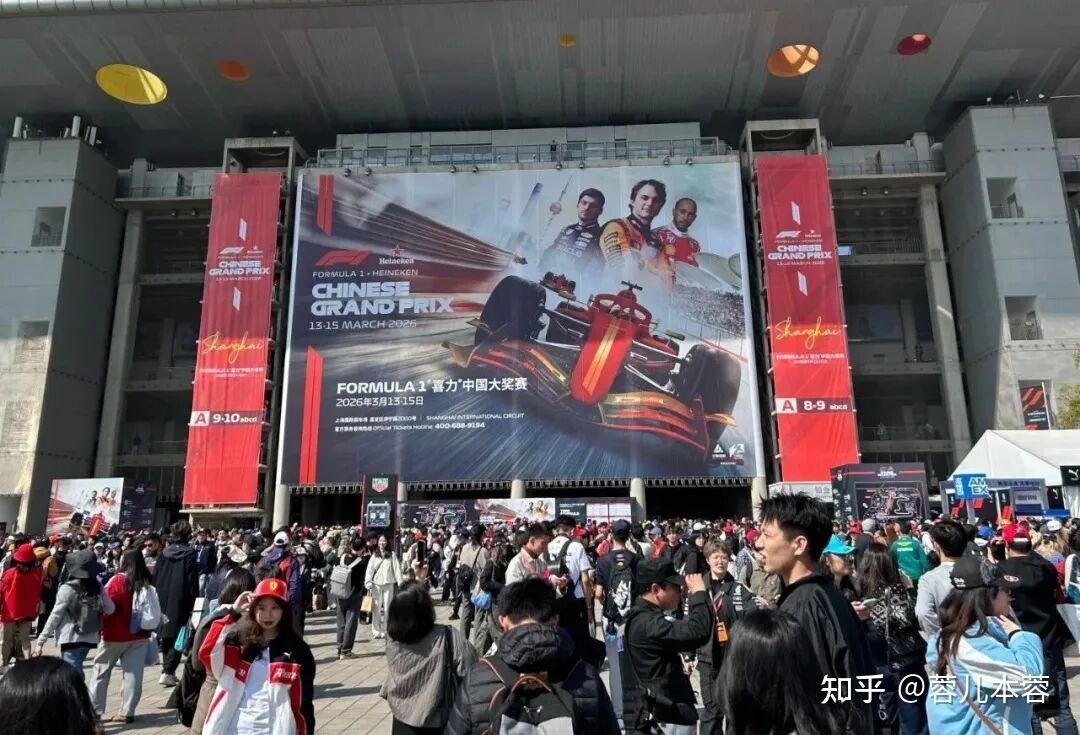97年法拉利小王子，年入2.4个亿，却因为哭上热搜：掌管破碎感的神！