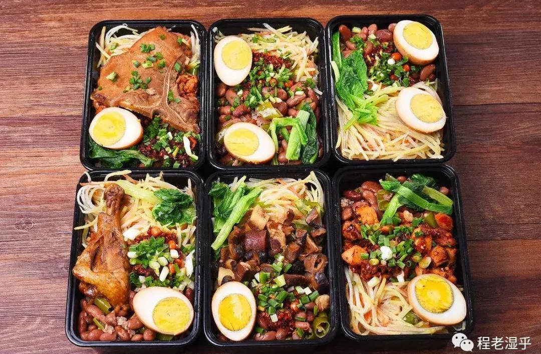 我们生活在了一个"快餐时代".