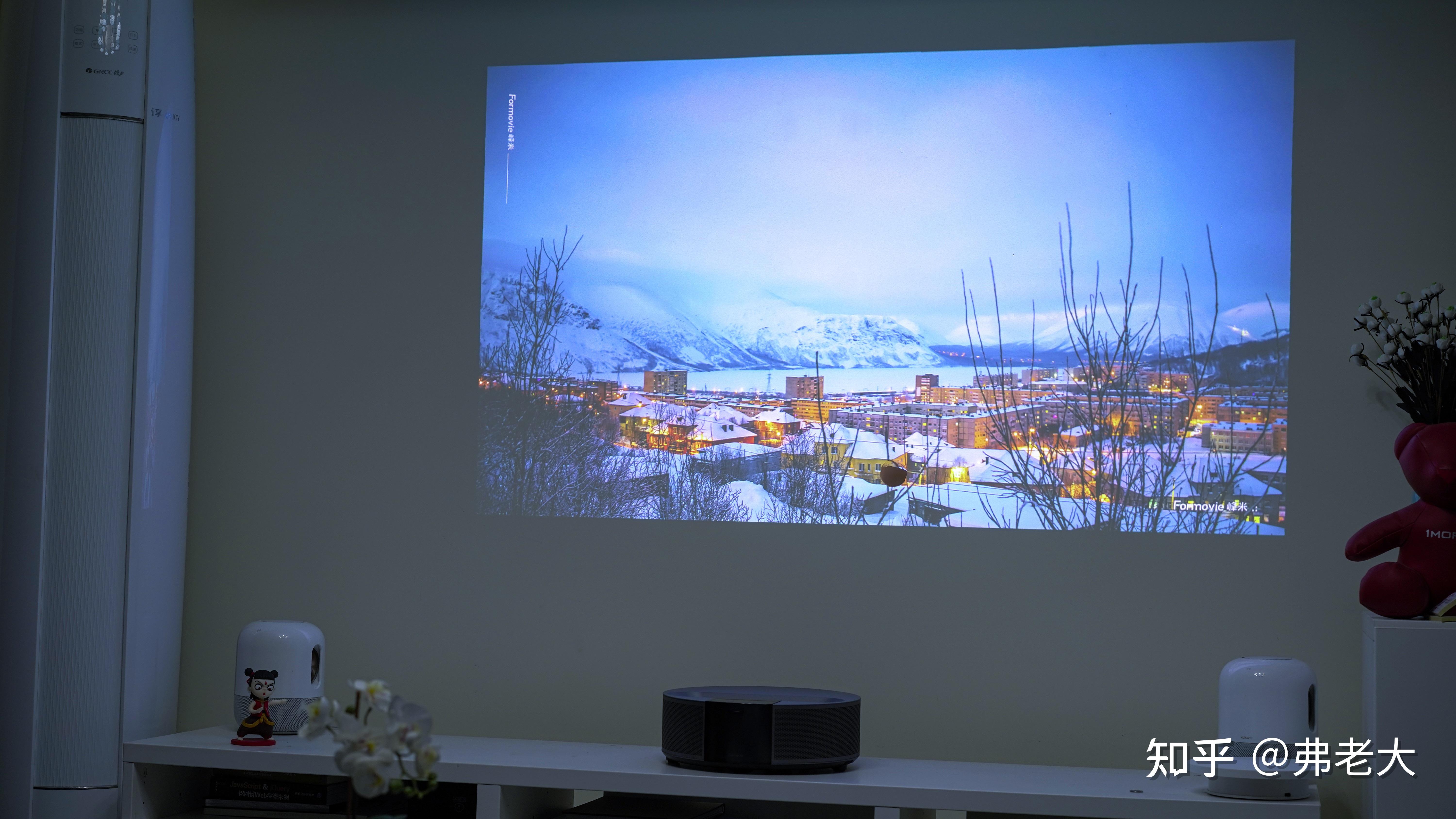 超短焦投影谁更强峰米r1和坚果智慧墙o1谁更值得买