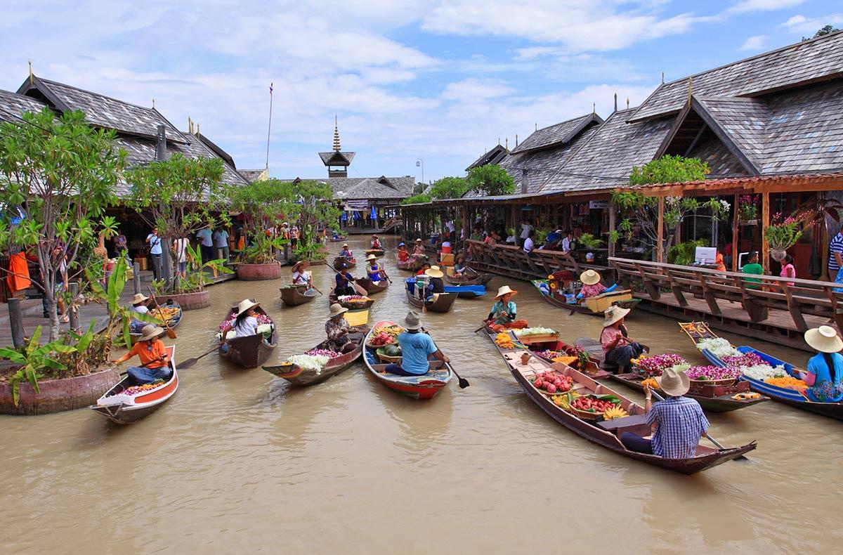 泰国第一个水上市场丹嫩沙多，即使一百五十多年仍然质朴好客__凤凰网