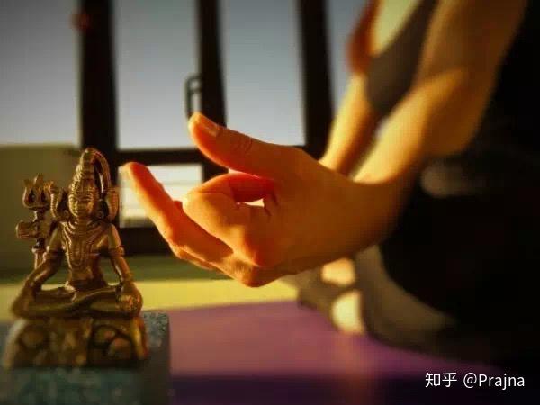 改变人情绪、心境、觉知,瑜伽手印(mudra)的秘密力量 - 知乎