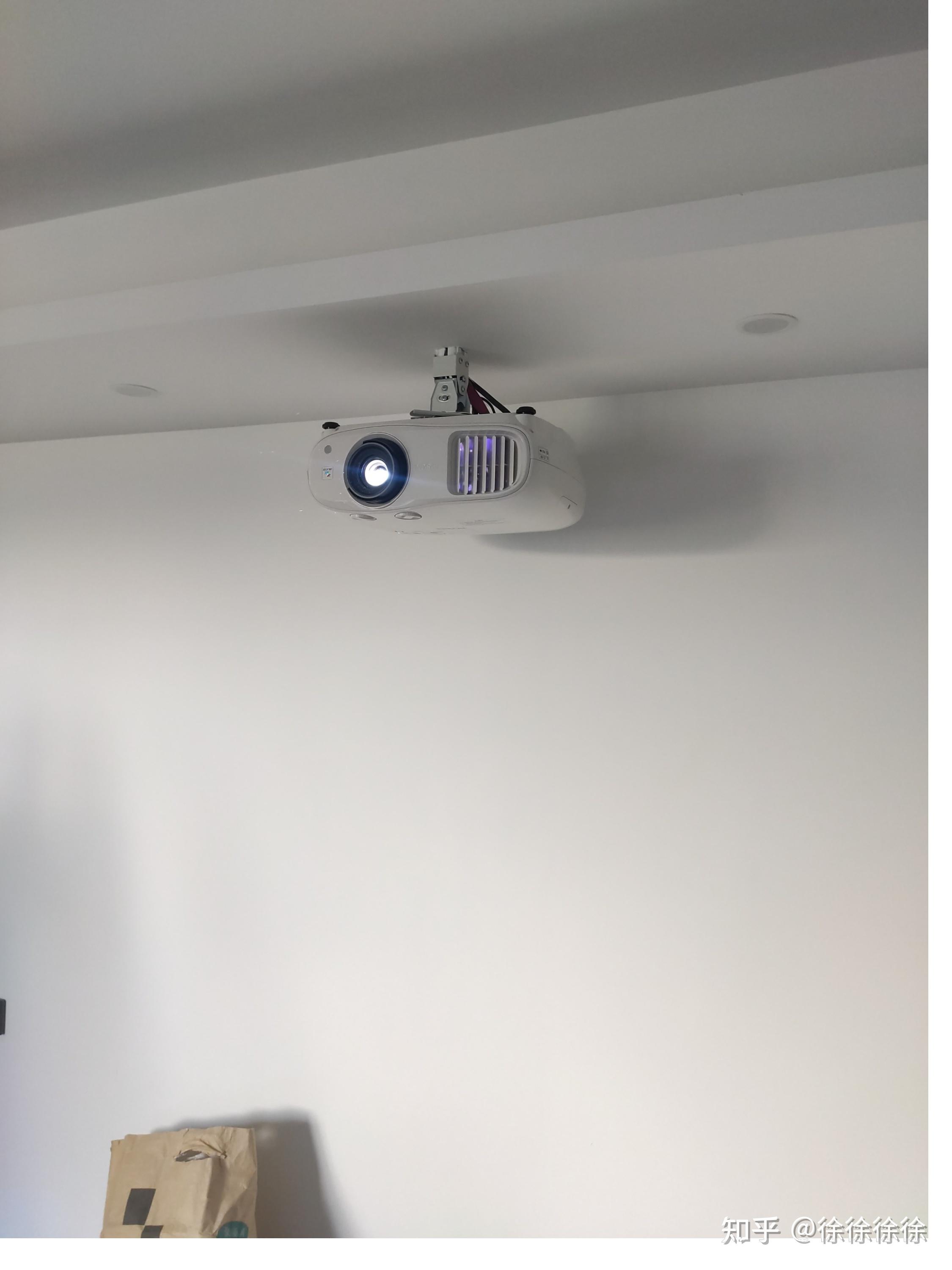 家用投影仪常见安装方式及选择