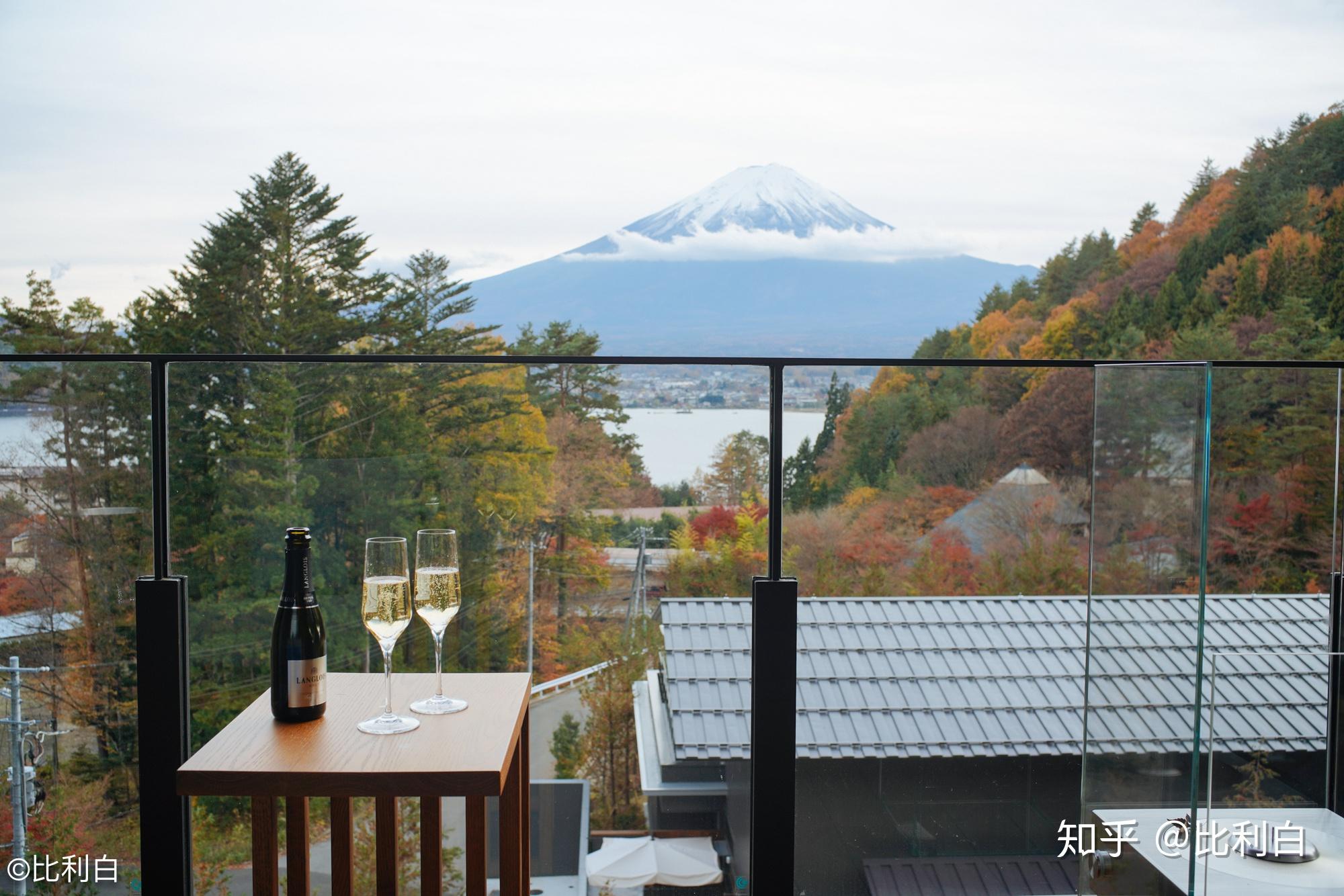 富士山下的森林溫泉ふふ河口湖