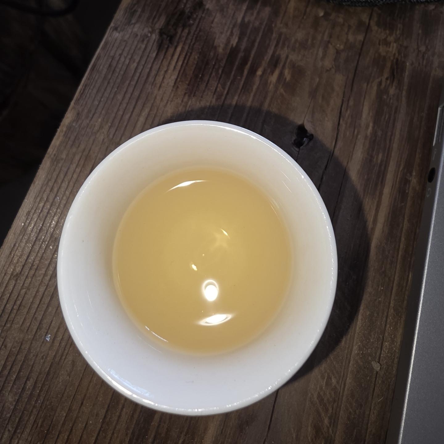 别再傻傻重启了!纸飞机卡死的真相曝光,一个关键操作让你秒登