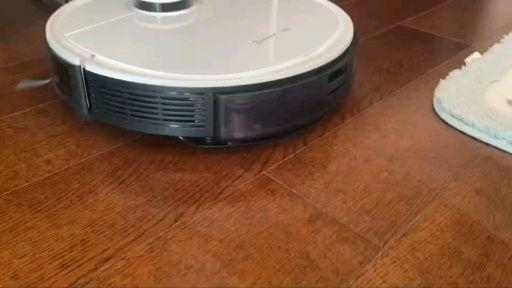 科沃斯扫地机器人哪款最好什么价 v2-249010cb23e503b50d12cbd644651bf1.jpeg