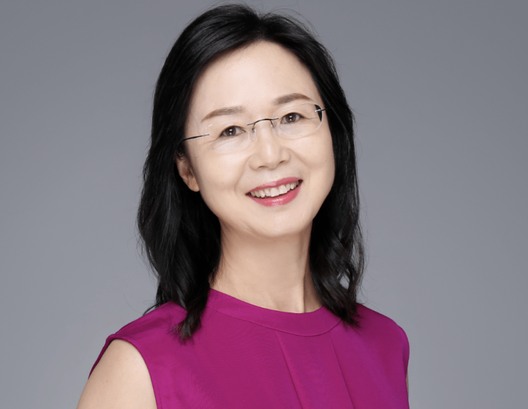 而尹建莉老师也曾说过,教孩子学古诗没有年龄限制.