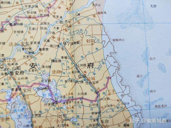 清代初期将江南省一分为二,盐城属江苏淮安府.