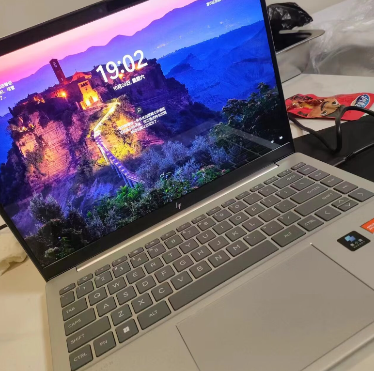 2023年双十一6000元笔记本电脑推荐高性价比轻薄本游戏本值得推荐的