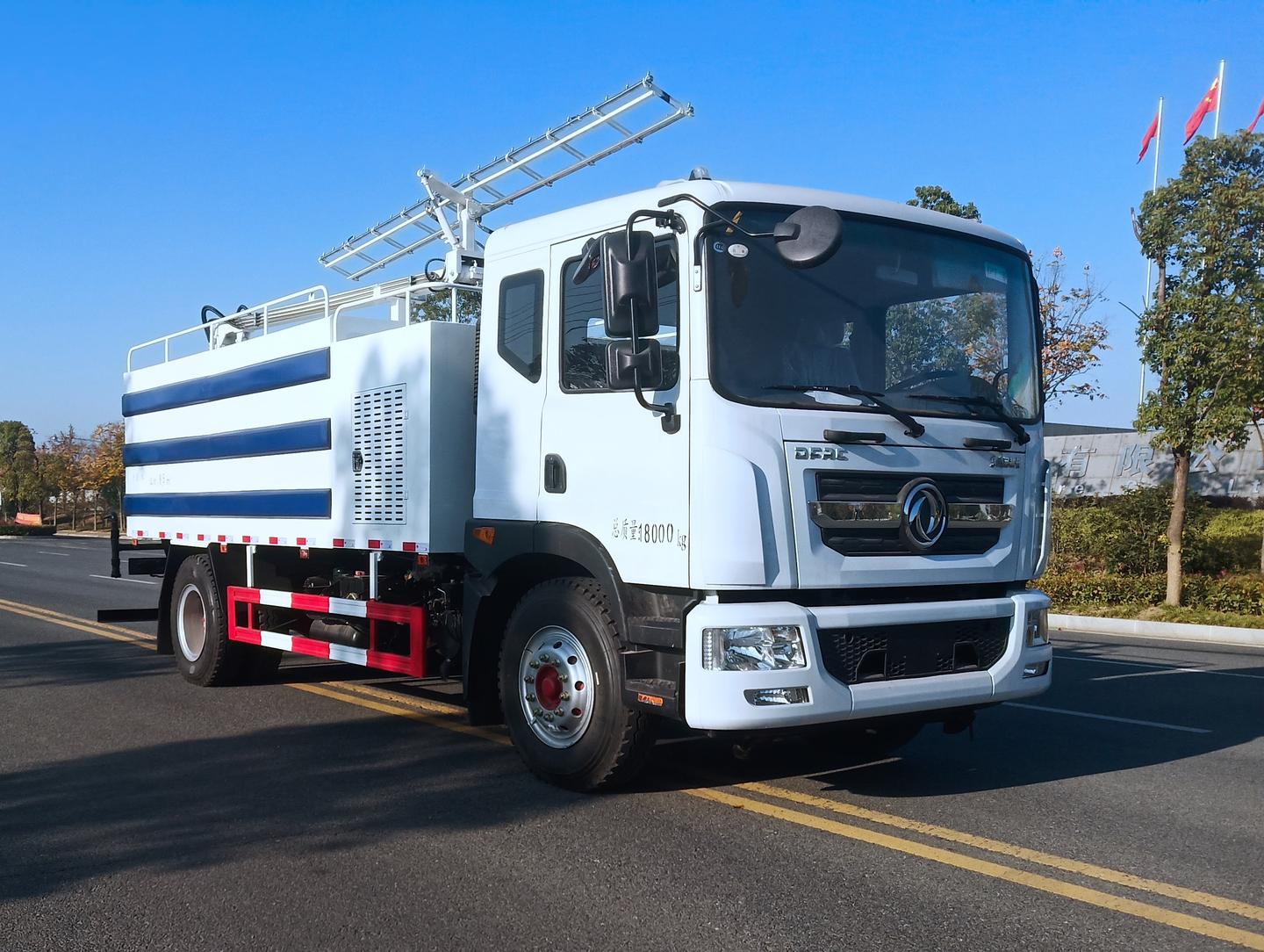 光伏太阳电池板自动清洗车 知乎 光伏太阳电池板自动清洗车 知乎