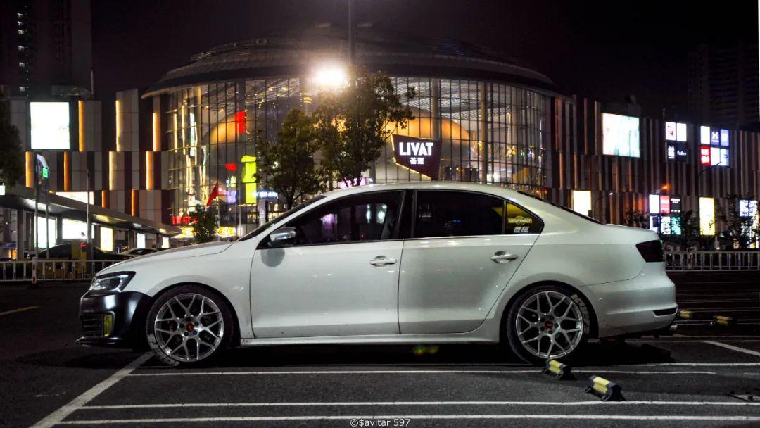 这位追梦的jettamk6少年是不是像极了青春的你