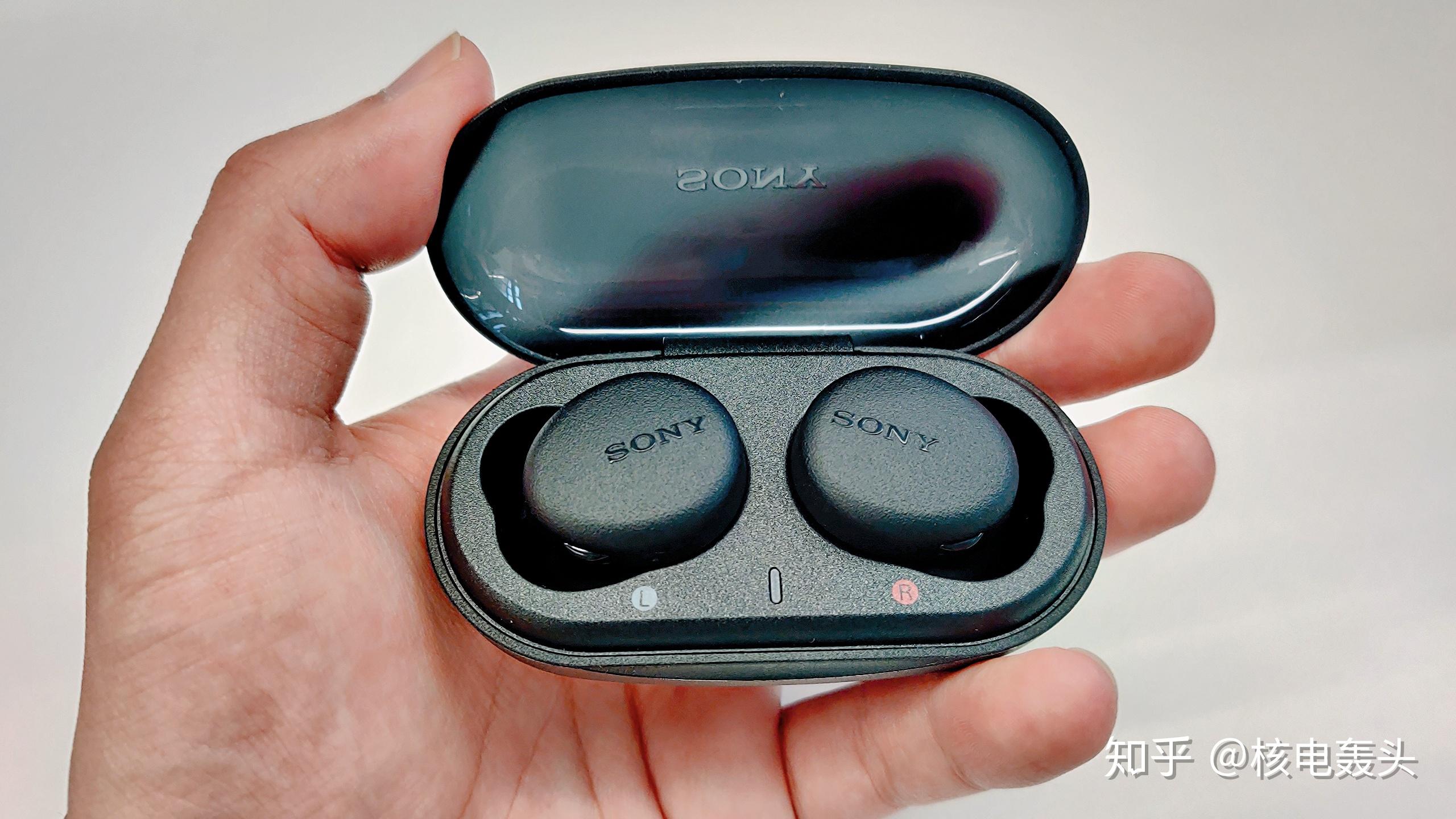 一句话推荐:听感极佳,ipx4,索尼首款首发千元内618京东参考价:06999