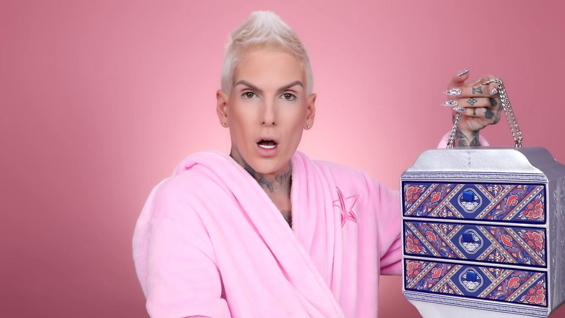 被美国顶级红人j姐赞扬花西子官网流量开年爆发杭州卧兔网络教你如何