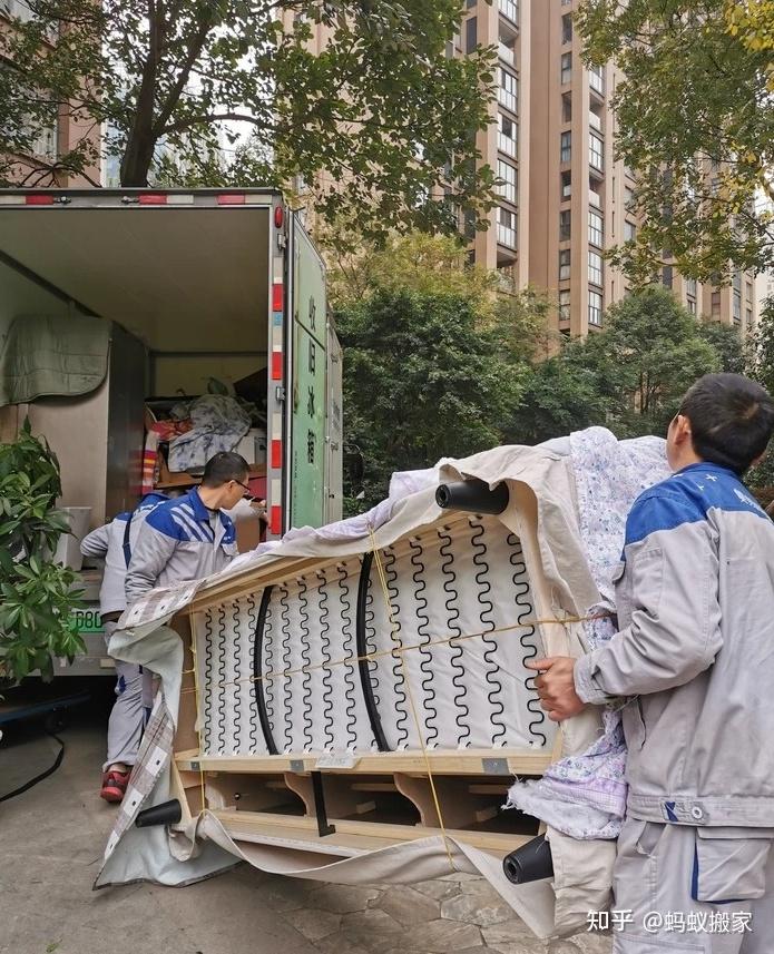 沙发衣柜红木搬运大型家具都有什么注意事项