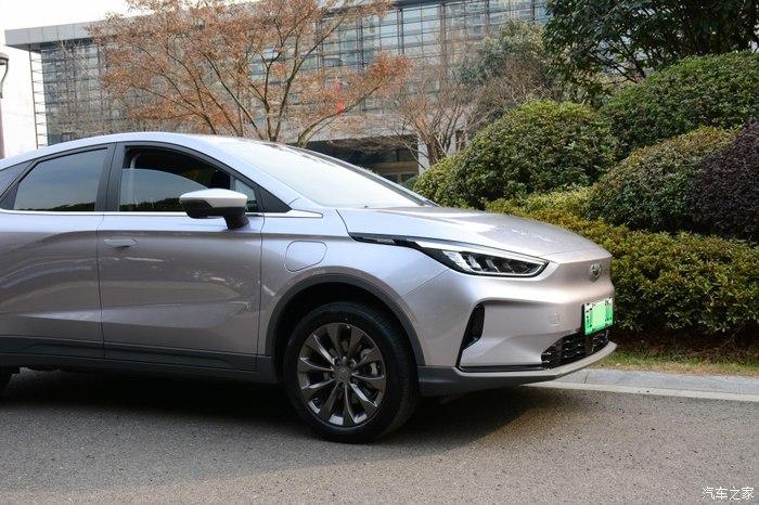 【真香几何c】心爱的气质银小c,个性与实力并存. - 知乎