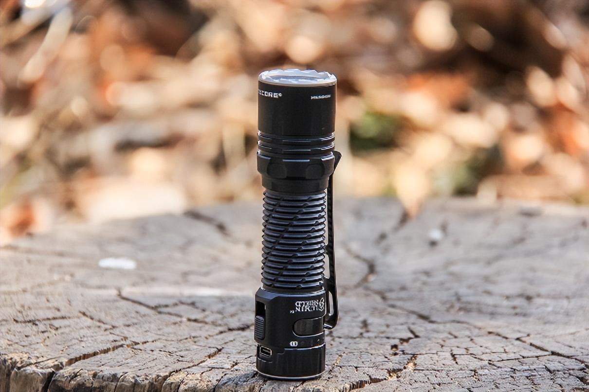 edc手电又出新品日常带一只简直绝了奈特科尔edc35