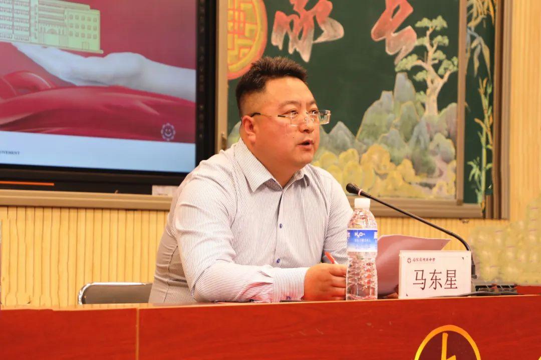 石家庄精英中学召开高一年级家长会
