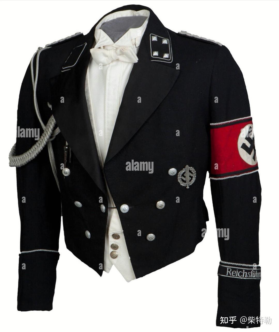 ⑨:纳粹党卫队晚礼服及夏季款式白色制服