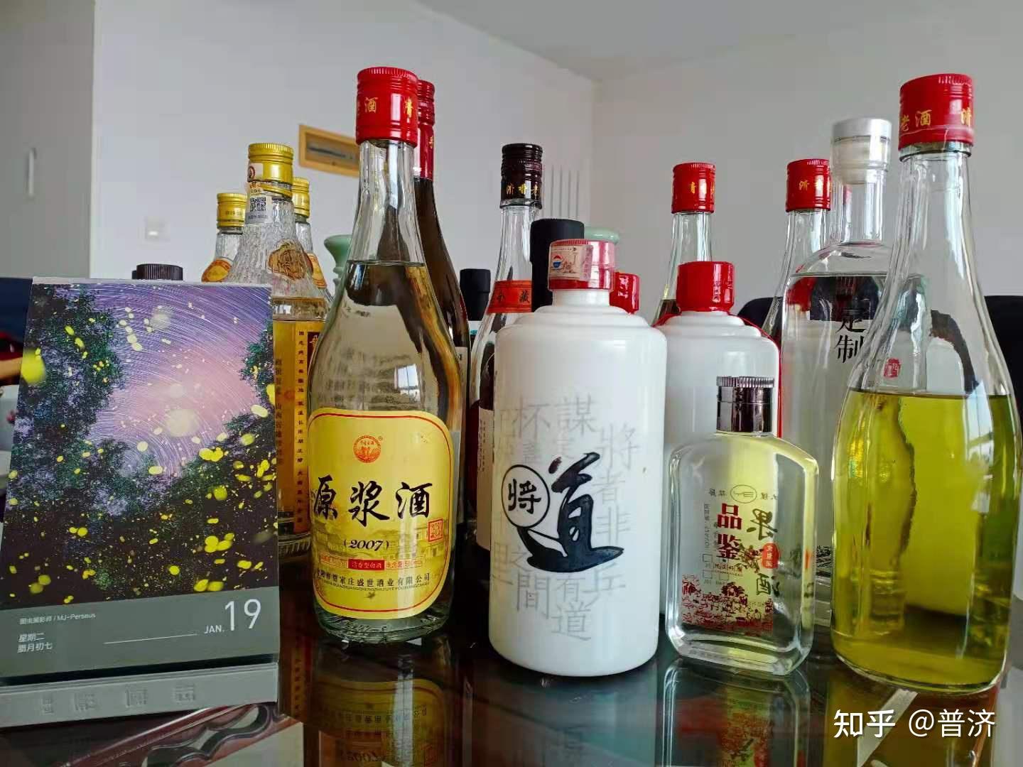 白酒小常识2酒体抱团喝进嘴里成团名牌年份酒咋没有