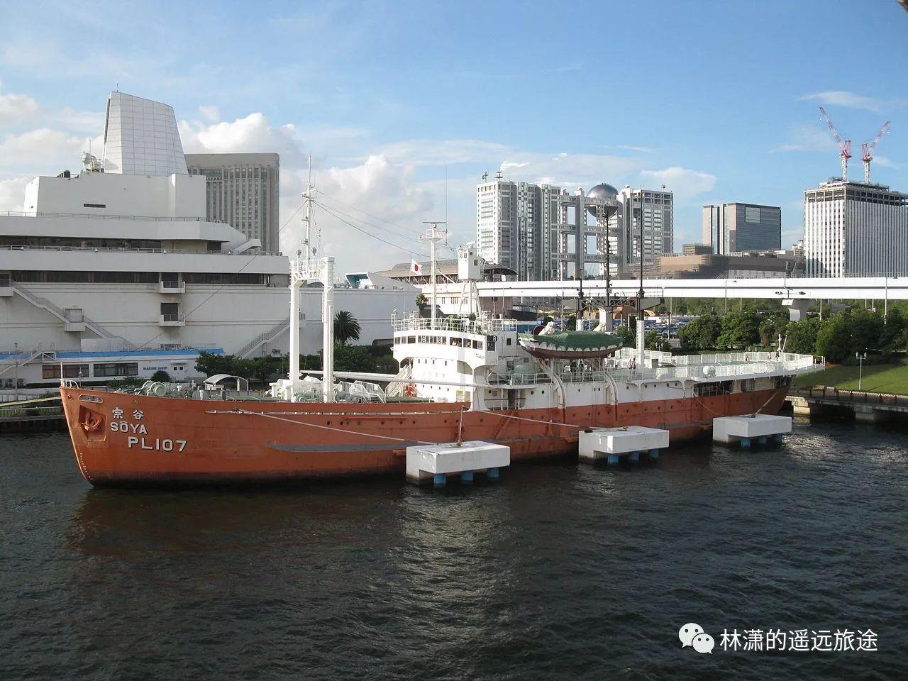 宗谷号1936年建成后,首先作为商船使用,因其最初是为苏联建造,所以有