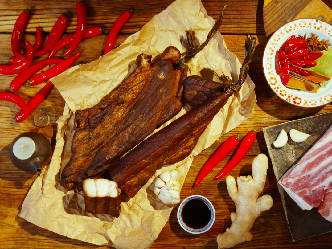 怎样做腊肉好吃视频 v2-26eaf3e7907780dab398b7fcff855b69_r.jpg