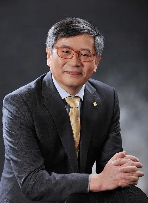 沙龙主持人李守武,中国电子科技集团有限公司党组成员,副总经理,总