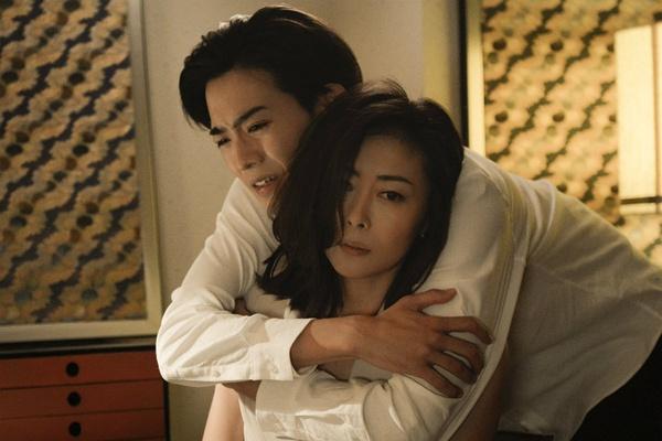 人生已过1 3的熟女 站在离婚的月台上 知乎 人生已过1 3的熟女 站在离婚的月台上 知乎