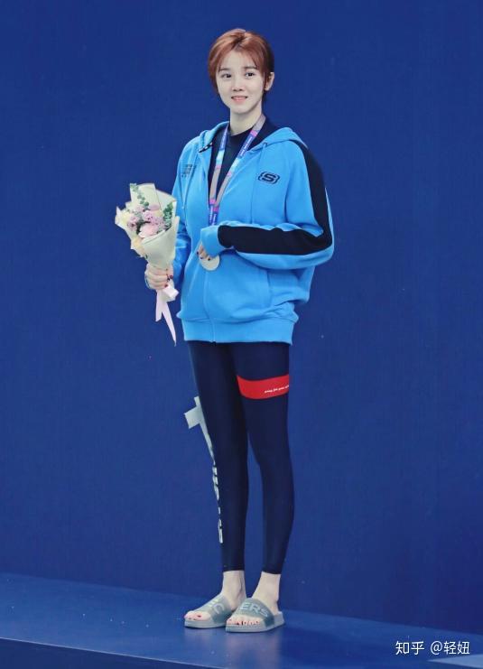 或者看过陈小纭参加《超级星运会》的人都会羡慕陈小纭的身材,身高167