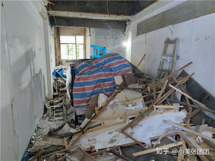 成都商铺拆除武侯区燃灯寺美容店铺拆除日志