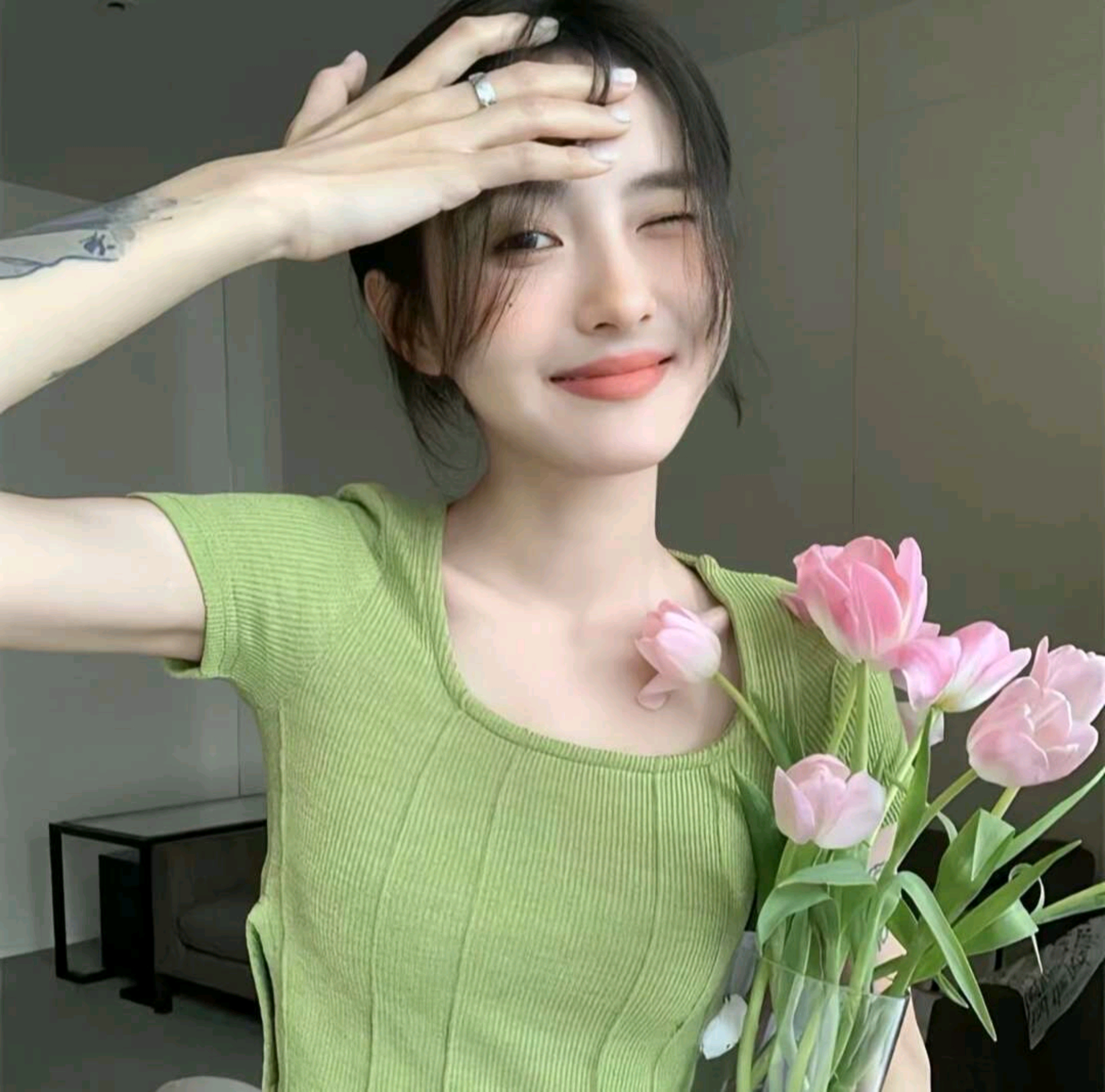 新更一波女生头像各种风格