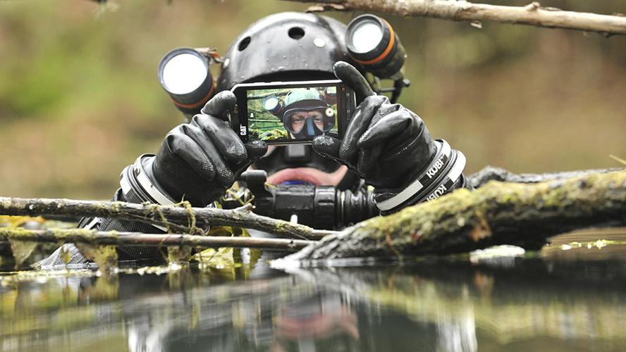 cat s60户外应用|极限玩家的姿态 这件利器就足够