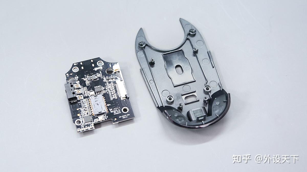 雷柏vt960屏显双模无线rgb游戏鼠标拆解简评