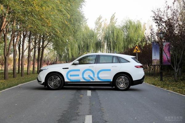 奔驰报价及图片