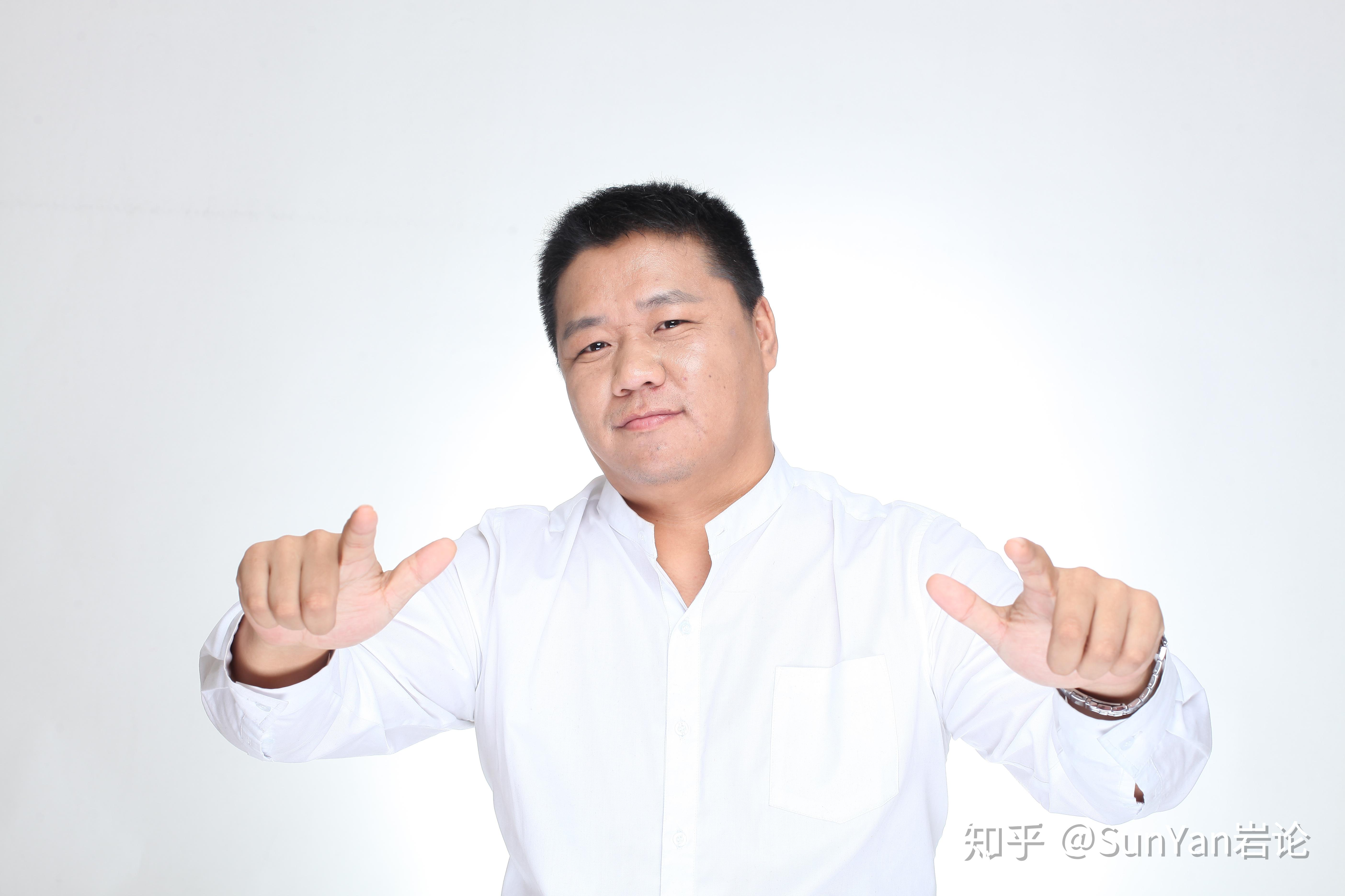 桃李不言下自成蹊專訪九州文學教育創始人孫巖