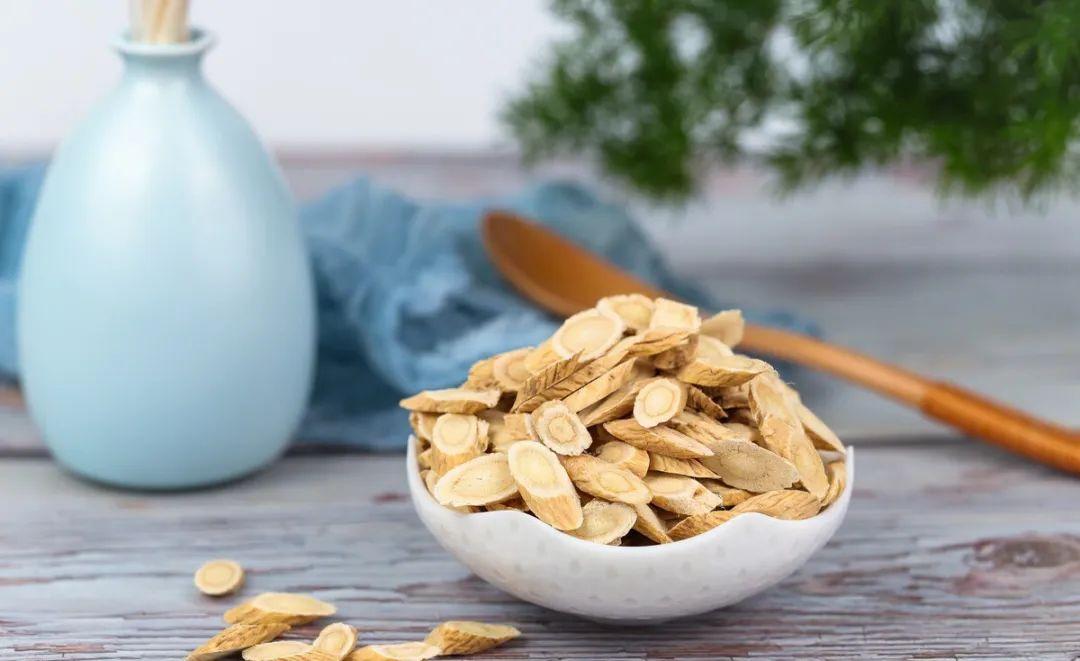 中药养生应在专业中医师的指导下进行