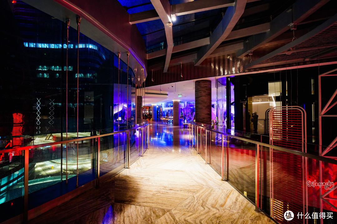 一家夜店居然做到了全上海服务最佳万豪会员的年终奖上海外滩w酒店