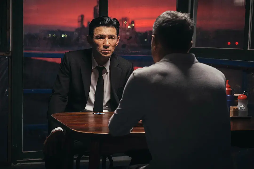 妻子被杀女儿被拐卖战神归来后屠灭泰国黑帮