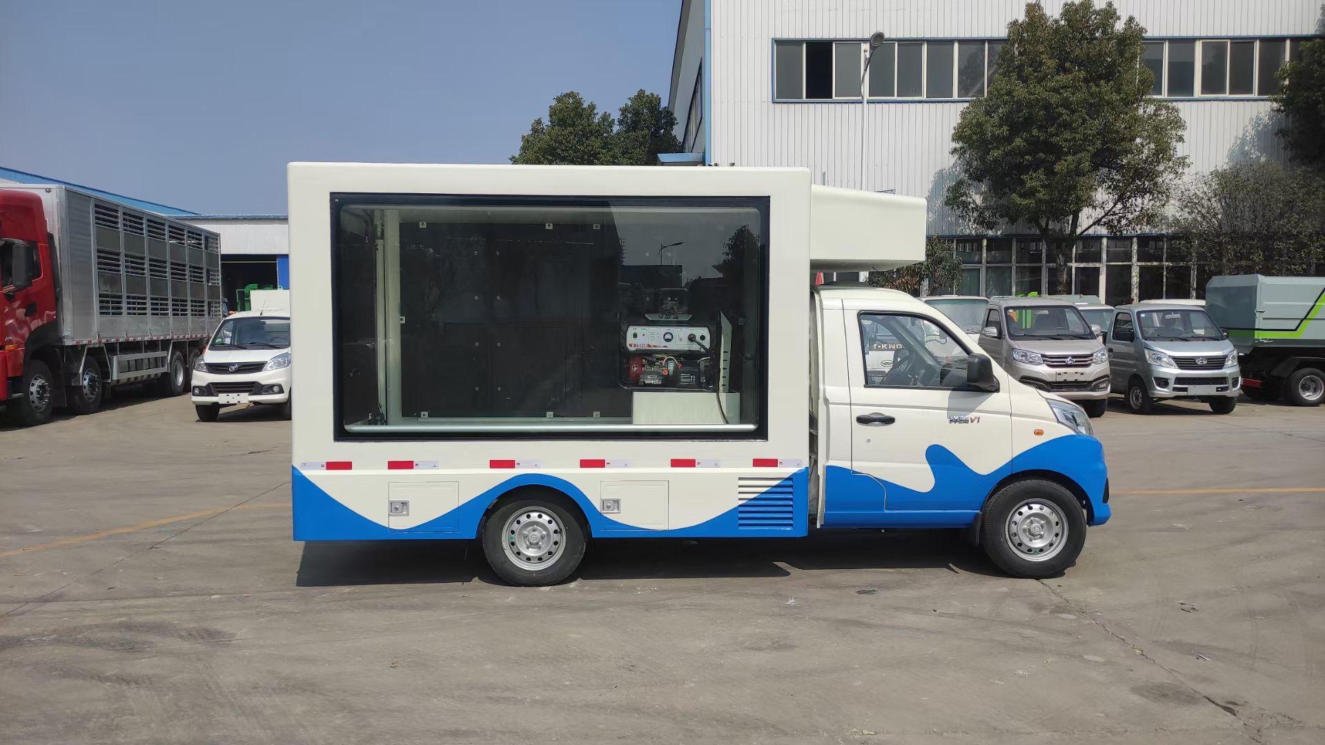 led广宣传车:150-7298-0441中型led车左侧厢体为超大高清(p6)户外全彩